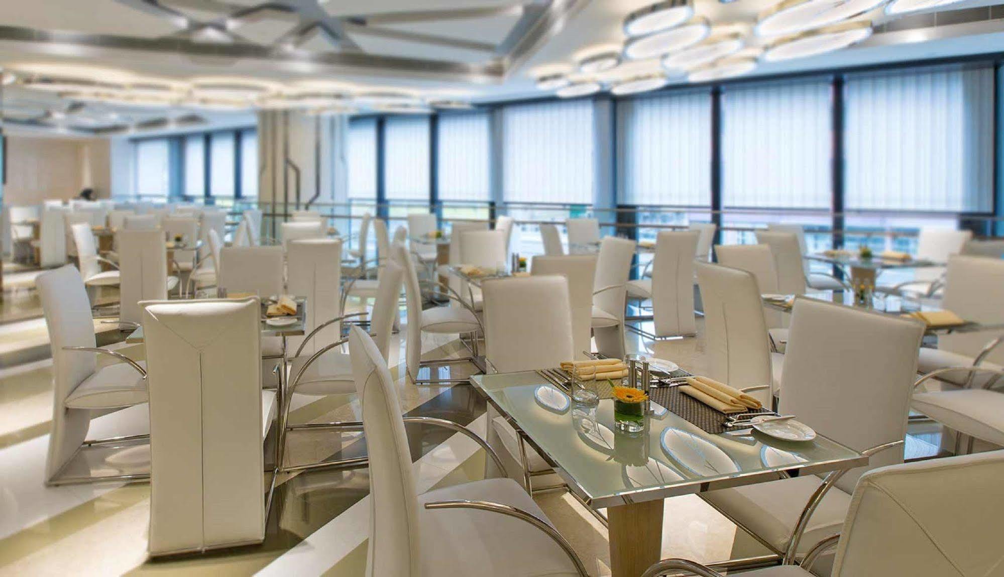 Rosedale Hotel Kowloon Hongkong Zewnętrze zdjęcie