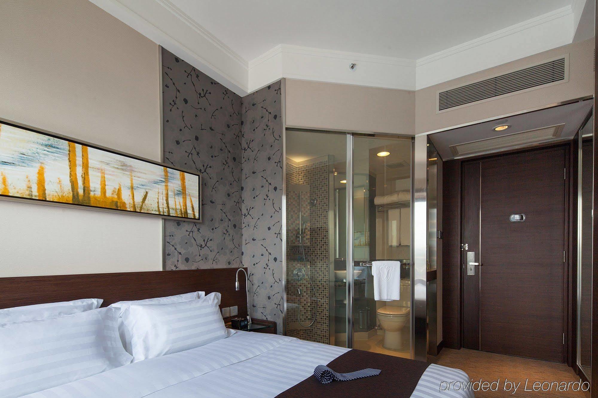 Rosedale Hotel Kowloon Hongkong Zewnętrze zdjęcie